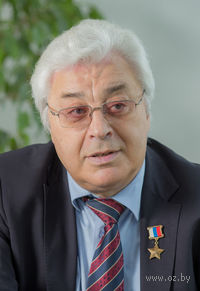 Юрий Батурин